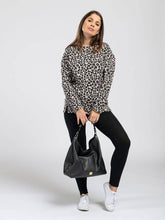 Load image into Gallery viewer, Pentlebay Clothing-Animal Pink Heart Print Top
