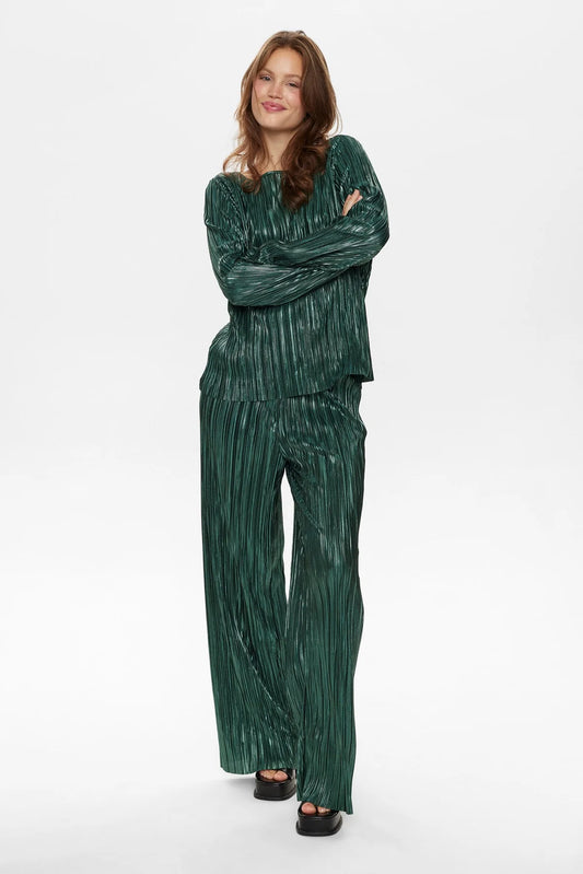 Numph- Green Pleated Shiny Trousers- Numood