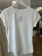 Load image into Gallery viewer, Bell &amp; Fox - The Perfect T.Shirt

