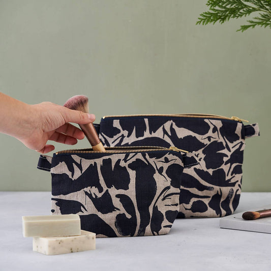 Blasta Henriet- Toiletry Bag - 100% Linen