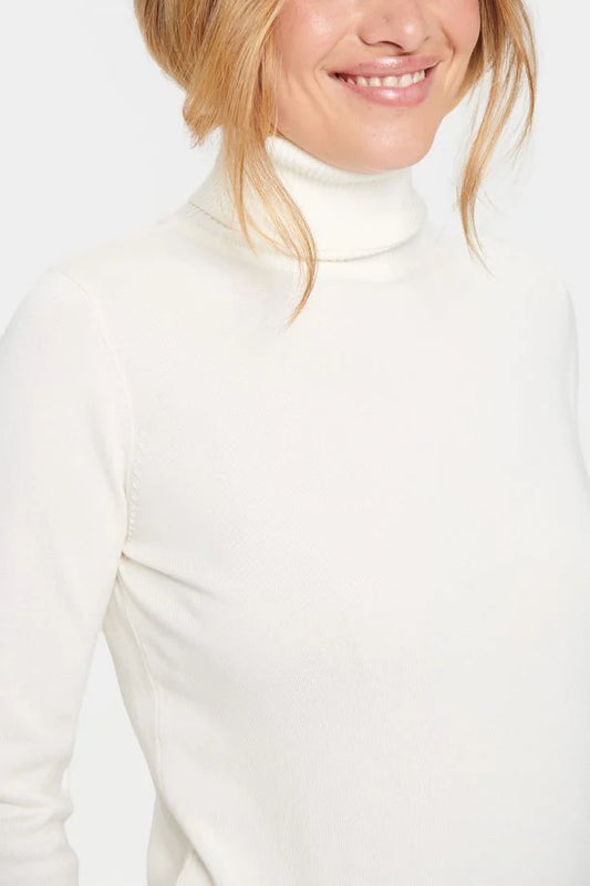 Saint Tropez- Roll neck in Ice- Mila